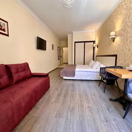 Corona Hotel & Apartments-3